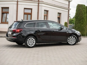 Opel Astra J Sports Tourer Facelifting 1.6 CDTI ecoFLEX 110KM 2015 Opel Astra Sports Tourer Cosmo 1.6CDTI 110KM !, zdjęcie 16