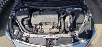 Opel Astra K Hatchback 5d 1.4 Turbo 125KM 2016 Opel Astra 1.4 Benzyna 125KM Klima PdC Import Raty Oplaty 1.4 Benzyna, zdjęcie 37