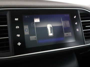 Peugeot 3008 II Crossover 1.6 BlueHDi 120KM 2017 Peugeot 3008 klima auto panorama navi czujniki, zdjęcie 23