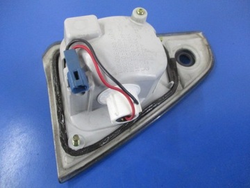 SUZUKI LIANA I SEDAN SVĚTLO COUVÁNÍ Z KRYT ORIGINÁL