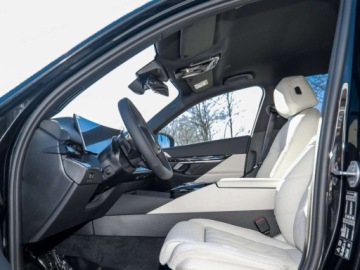 BMW Seria 5 G90-91 Touring 2.0 520d 197KM 2026 BMW Seria 5 520d xDrive Sport Sedan 2.0 (197KM) 2026, zdjęcie 5