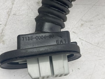 MAZDA CX-7 2007 ZADNÍ STRANA PRAVÁ SVAZEK PŘÍVODŮ