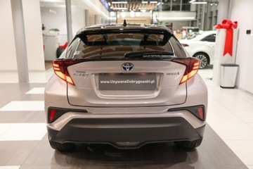 Toyota C-HR I Crossover Facelifting 1.8 Hybrid 122KM 2020 Toyota C-HR 1.8 Hybrid Selection 1.8 Hybryda 122KM, zdjęcie 4