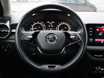 Skoda Fabia IV 1.0 TSI 110KM 2023 Skoda Fabia 1.0 TSI, Salon Polska, Automat, Klima, zdjęcie 16