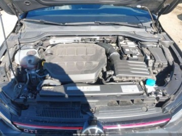 Volkswagen Golf VIII 2023 Volkswagen Golf 2.0T 40th Anniversary Edition 2023 2.0 Benzyna 241KM, zdjęcie 9