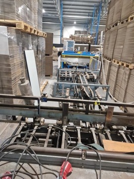 Линейная фальцевально-склеивающая машина Vega 2400 с автоподатчиком