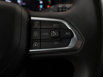 Jeep Compass II SUV Plug-In Facelifting 1.3 GSE T4 240KM 2022 Jeep Compass FV23 PHEV bixenon trailhawk 4x4, zdjęcie 33