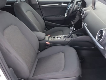 Audi A3 8V Sportback 5d Facelifting 1.5 35 TFSI 150KM 2019 Audi A3 1.5 TFSI, Automat, Navi, Klima, Tempomat, zdjęcie 8