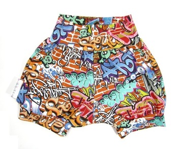 KRÓTKIE SPODENKI NA LATO BLOOMERSY onesize M 86, 92, 98, 104 graffiti