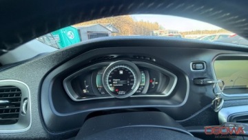 Volvo V40 II Cross Country D3 150KM 2015 Volvo V40 2.0d3 204KM bi xenon asyst.park Navi kamera panorama zamiana 1, zdjęcie 22