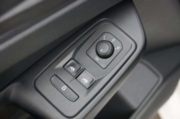 Volkswagen Caddy V Caddy 2.0 TDI 122KM 2022 Volkswagen Caddy 2.0 TDI CR 122 KM, 4x4, Full LED, Hak, FV23, GWARANCJA, zdjęcie 22