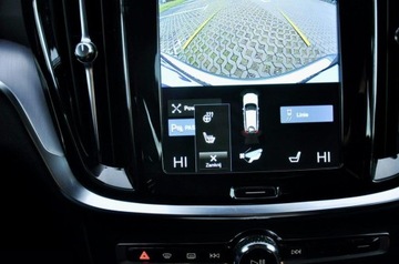Volvo V60 II  2021 Volvo V60 B3 B Geartronic Momentum Pro 163KM 2021r, zdjęcie 26