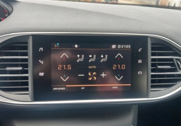 Peugeot 2019 Peugeot 308 1.2 beznyna 110 KM Nawigacja LED Kamera Sensor 1.2 Benzyna, zdjęcie 18