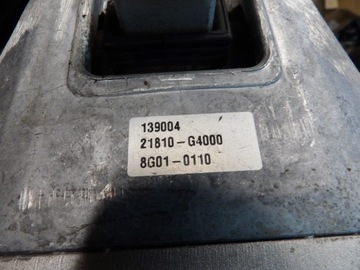 UCHYCENÍ 21810-G4000