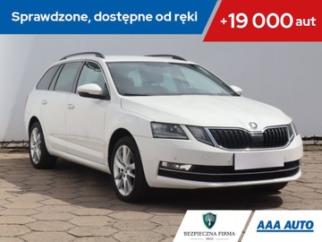 Skoda Octavia III Scout 2.0 TDI 184KM 2017 Skoda Octavia 2.0 TDI, Salon Polska, 181 KM, 4X4
