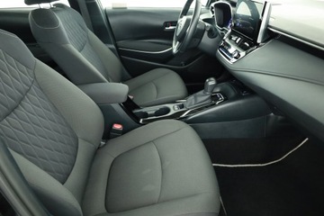 Toyota Corolla XII Sedan 1.8 Hybrid 122KM 2022 Toyota Corolla 1.8 Hybrid, Salon Polska, zdjęcie 6