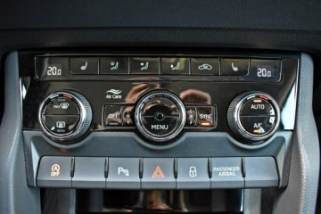 Skoda Karoq Crossover 2.0 TDI 190KM 2020 Škoda Karoq Skoda Karoq Bezwypadkowy / Salon, zdjęcie 24