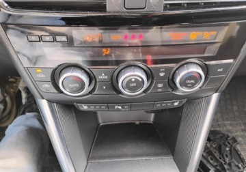 Mazda CX-5 I SUV 2.2 SKYACTIV-D  150KM 2015 Mazda CX-5 2015r, 2.2. DIESEL. 4x4. Lekko uszkodzony prawy bok. Jezdzi., zdjęcie 14