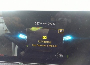 Mercedes CLA C118/X118 2021 Mercedes-Benz CLA MERCEDES-BENZ CLA 250, 2020r., 4x4, 2.0L 2.0 Benzyna, zdjęcie 5