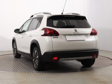 Peugeot 2008 I SUV Facelifting 1.2 PureTech 130KM 2017 Peugeot 2008 1.2 PureTech, Salon Polska, zdjęcie 3