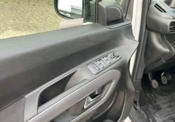 Toyota 2022 Toyota Proace City Verso Proace City Verso Business, salon Polska 1.5 102KM, zdjęcie 17