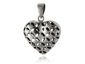 БОЛЬШОЙ ПРОСТРАНСТВЕННЫЙ АЖУРНЫЙ КУЛОН СЕРДЦЕ w0518