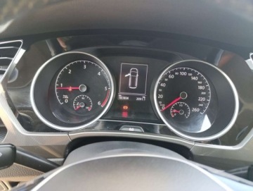 Volkswagen Touran III 1.6 TDI 115KM 2018 Volkswagen Touran VW Touran 1.6 Diesel 115KM Comfortline Navi Podgrzewane, zdjęcie 15