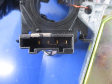 RENAULT LAGUNA I VOLANT ULOŽENÍ KROUŽEK POD VOLANT ŘÍZENÍ