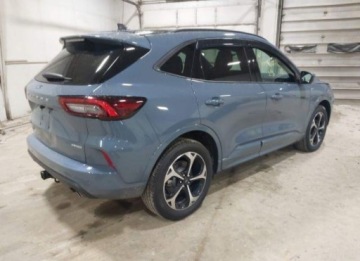 Ford Kuga III 2023 Ford Kuga 2023, 2.0L, 4x4, ST-LINE, od ubezpieczalni 2.0 Benzyna 250KM, zdjęcie 4