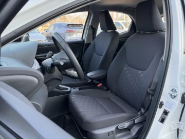 Toyota Yaris IV Hatchback Facelifting 1.5 Hybrid Dynamic Force 116KM 2025 Toyota Yaris Hybrid 1.5 Comfort IV (2020-) Toyota, zdjęcie 17