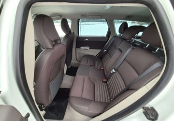 Volvo V50 1.6 DRIVe 109KM 2009 Volvo V50 Volvo V50 1.6D DRIVe Kinetic 1.6 Diesel 109KM, zdjęcie 4