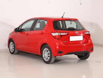 Toyota Yaris III Hatchback 5d Facelifting 2017 1.0 VVT-i 72KM 2019 Toyota Yaris 1.0 VVT-i, Salon Polska, Klima, zdjęcie 3
