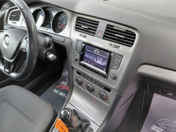 Volkswagen Golf VII Variant 1.6 TDI CR DPF BlueMotion Technology 105KM 2014 Volkswagen Golf Salon Polska Bezwypadek Klimatyzacja 2x PDC Alu 1.6 Diesel, zdjęcie 12