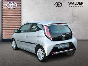 Toyota Aygo II Hatchback 5d 1.0 VVT-i 69KM 2016 Toyota Aygo 1.0 VVT-i X-play II (2014-) 1.0VVT-i X, zdjęcie 2