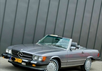 Mercedes SL R107 1987
