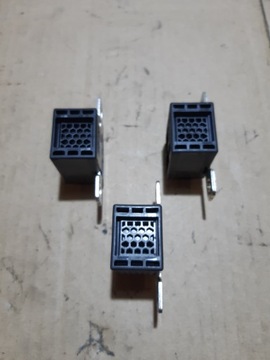 AUDI Q5 Q7 A4 A5 A6 A7 A8 KLEMA BEZPIECZNIK PIROTECHNICZNY 4F0915519