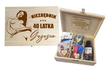 Pudełko NIEZBĘDNIK na URODZINY PREZENT z grawerem