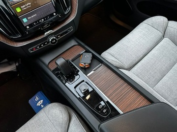 Volvo S60 III 2023 Volvo XC 60 2.0-197KM Hybr-Diesel/E Model 2024, zdjęcie 7