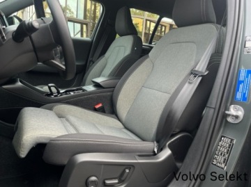 Volvo XC40 Crossover Facelifting 2.0 B3 163KM 2025 Volvo XC 40 FV23% SalonPL B3B Plus Dark LED BLIS A, zdjęcie 14