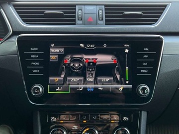 Skoda Superb III Kombi Facelifting 2.0 TDI SCR 150KM 2022 Skoda Superb 2.0TDI 150 Style SerwisASO SalonPL Virtual Matrix Nawi Kessy, zdjęcie 32