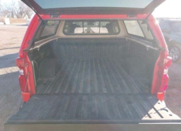 Chevrolet Silverado II 2022 Chevrolet Silverado 2022, 5.3L, 4x4, 1500 LTD, po gradobiciu 5.3 Benzyna, zdjęcie 9