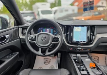 Volvo XC60 II 2022 Volvo XC 60 Lift FV 23 AWD Pakiet Dark HAK Head-UP 2.0 Diesel 197KM, zdjęcie 19