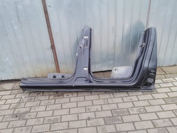ćwiartka bok słupek próg VW Amarok 2H LEWY