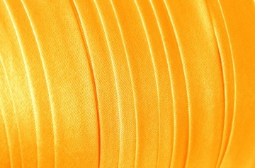 Отделка сатиновая, сатин, ширина 15 мм, желтый, 130 м.