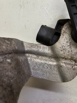 ДАТЧИК УРОВНЯ ЛАМП AUDI A4 B7 8E0616571D