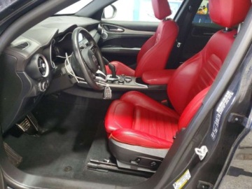 Alfa Romeo Stelvio SUV Facelifting 2.0 Turbo 280KM 2023 Alfa Romeo Stelvio Ti, 2023r., 4x4, 2.0L 2.0 Benzyna 280KM, zdjęcie 7