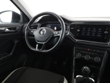 Volkswagen T-Roc I SUV 1.5 TSI ACT 150KM 2018 Volkswagen T-Roc matrix LED virtual cocpit klima, zdjęcie 15
