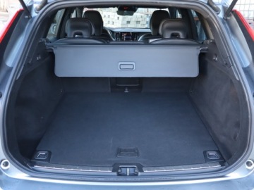 Volvo XC60 II Crossover D3 150KM 2019 Volvo XC60 D3, Salon Polska, Skóra, Klima, zdjęcie 13