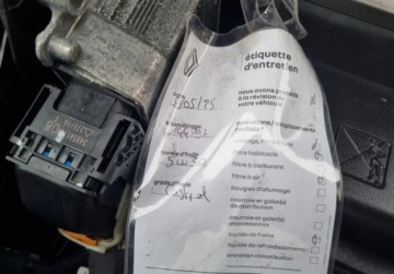 Peugeot 2008 I SUV Facelifting 1.2 PureTech 110KM 2017 Peugeot 2008 Lift SLICZNY 1.2 Benzyna 110KM Bogata Wersja ORYGINAL Zadbany, zdjęcie 16