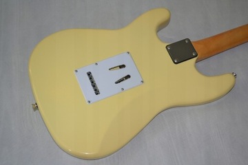 HARLEY BENTON ST-62 MN VW STRATOCASTER
